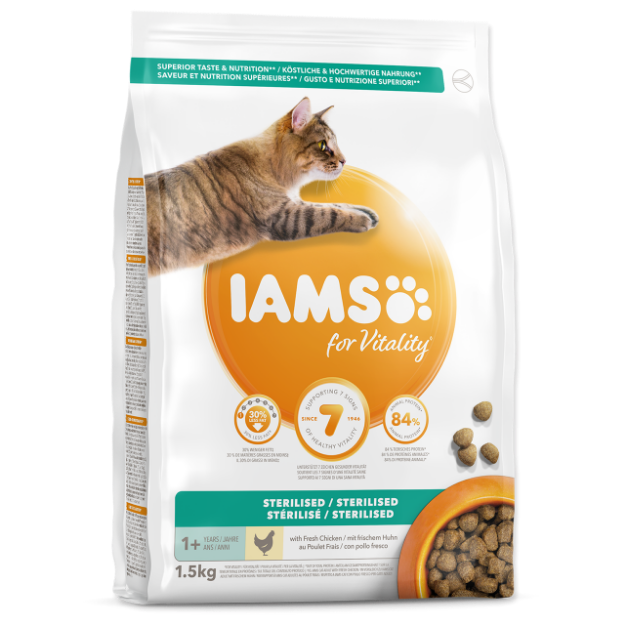 IAMS for Vitality Sterilized Cat Food with Fresh Chicken 1,5kg